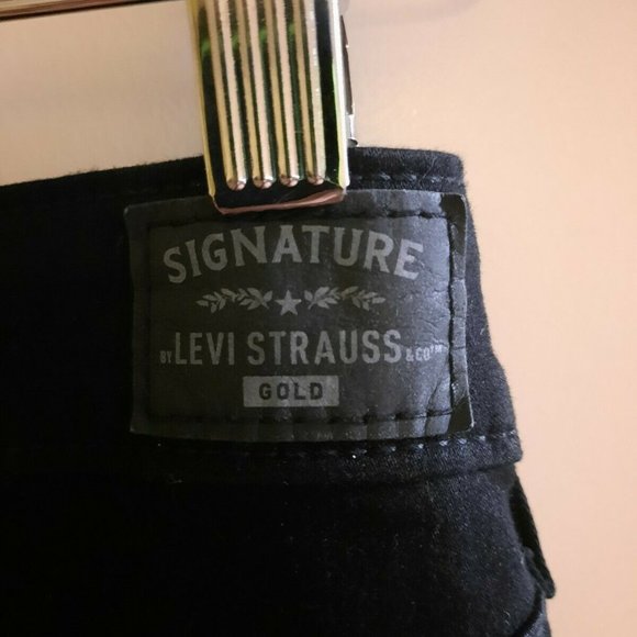 Signature By Levi Strauss & Co Women's Maternity - Picture 9 of 10
